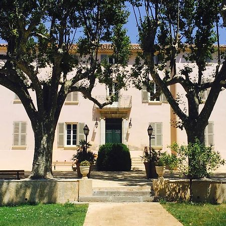 Le Chateau Des Anglades Hyeres Exterior photo