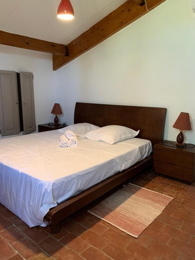 Le Chateau Des Anglades Hyeres Exterior photo