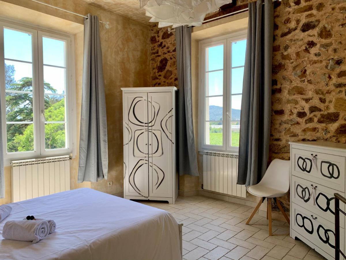 Le Chateau Des Anglades Hyeres Exterior photo