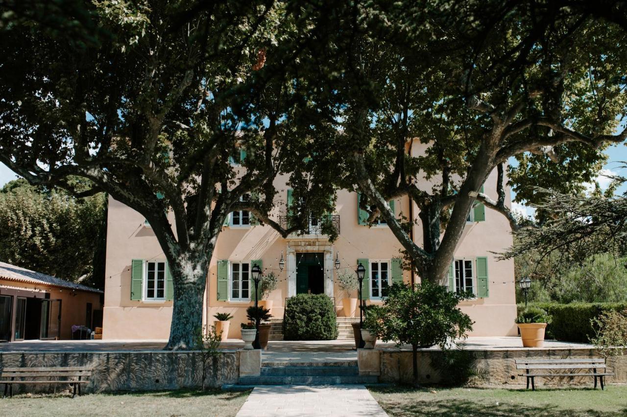 Le Chateau Des Anglades Hyeres Exterior photo