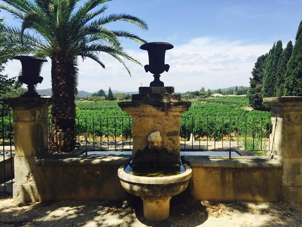 Le Chateau Des Anglades Hyeres Exterior photo